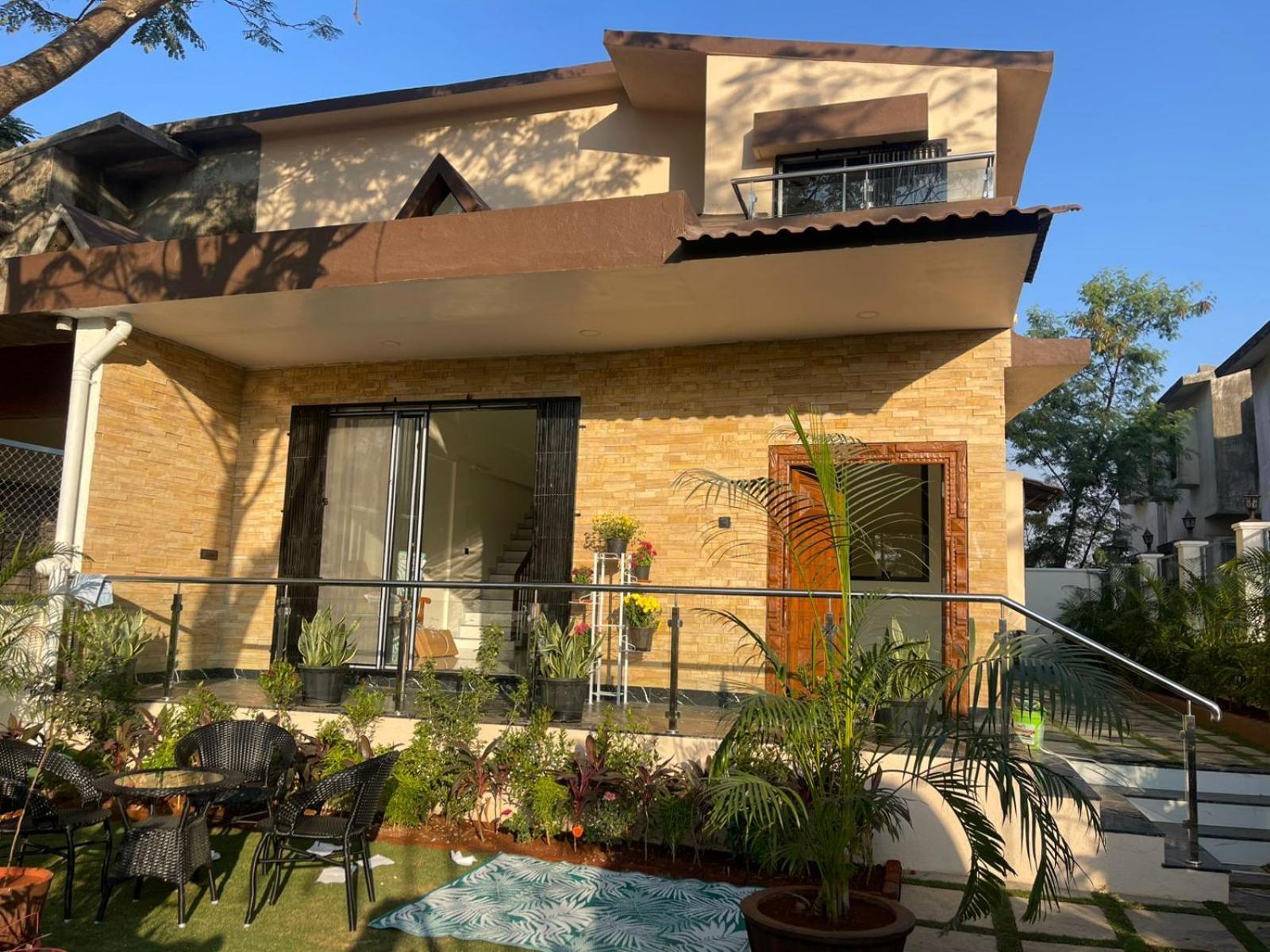 Lavish Villa - 3 Bhk Pool With Lawn Lonavla Zewnętrze zdjęcie