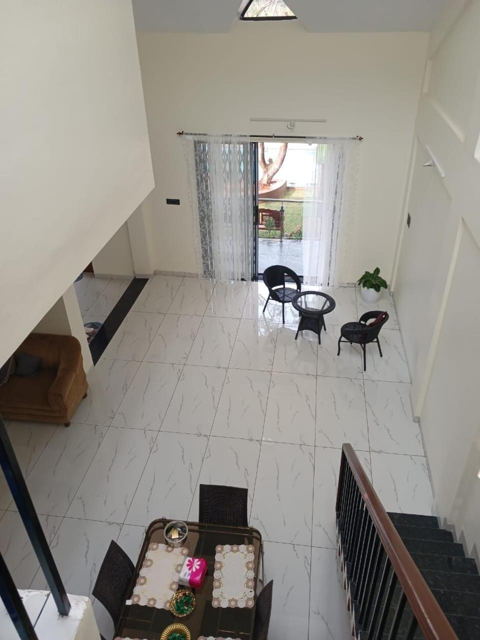 Lavish Villa - 3 Bhk Pool With Lawn Lonavla Zewnętrze zdjęcie