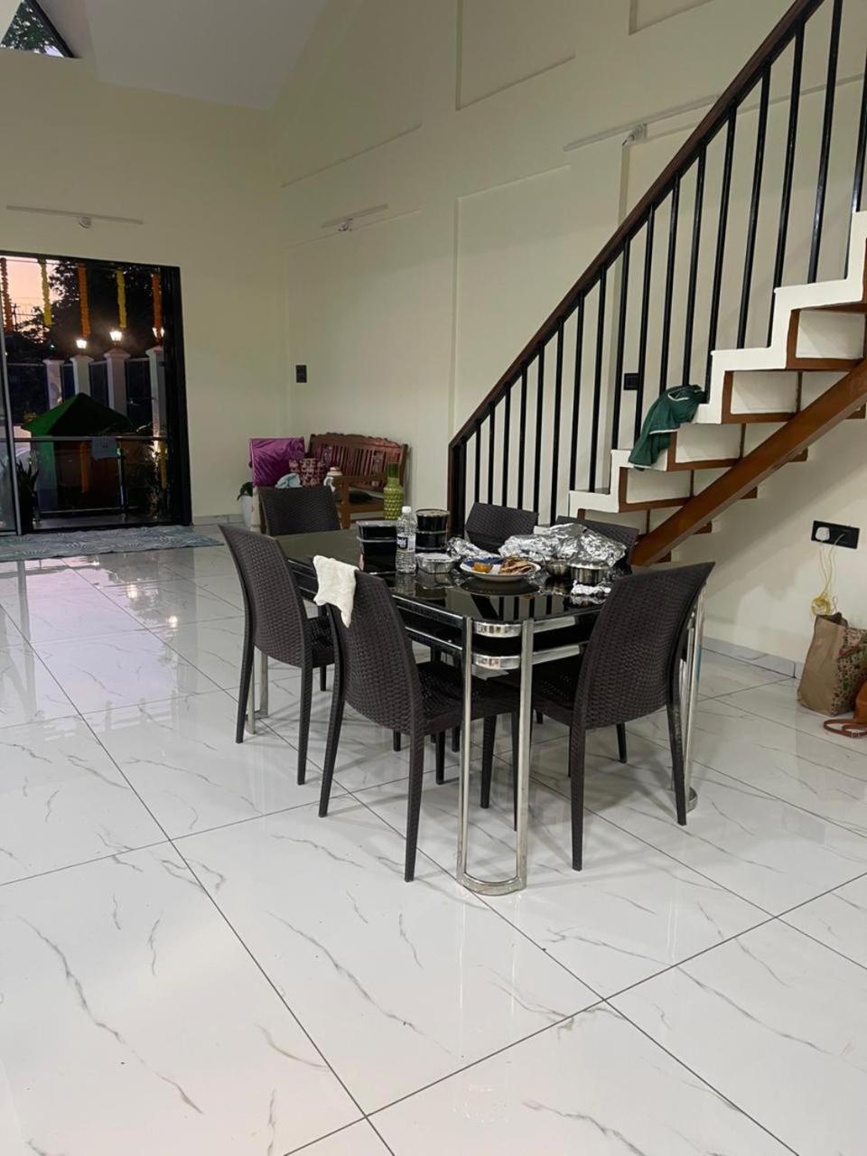 Lavish Villa - 3 Bhk Pool With Lawn Lonavla Zewnętrze zdjęcie